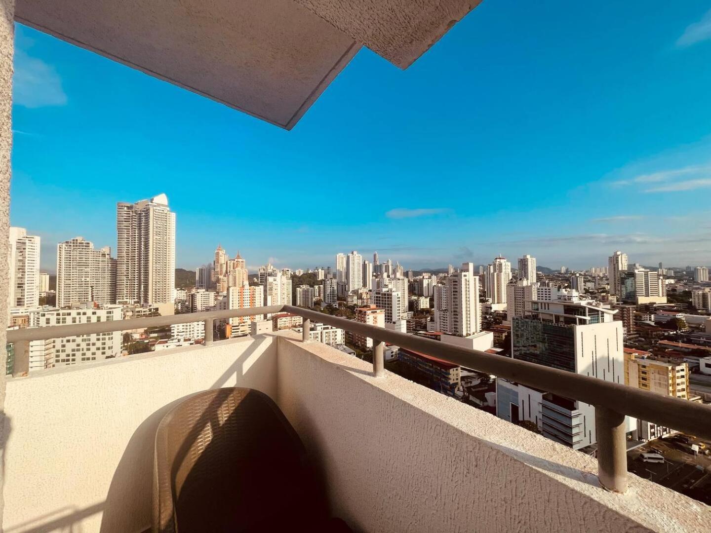 The Cosmopolitan Loft Ejecutivo Con Estilo Apartment Panama City