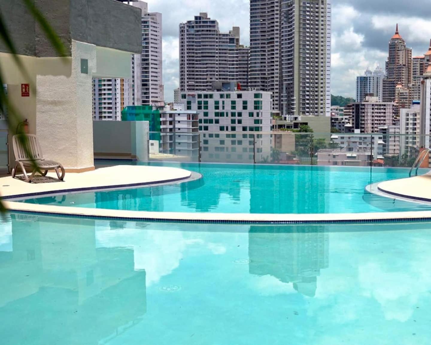The Cosmopolitan Loft Ejecutivo Con Estilo * Panama City
